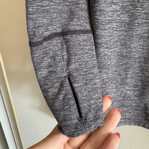 Lululemon Rehearsal Long Sleeve Shirt Women’s Size 6 Tunic Gray Dance Thumbholes - Picture 5 of 7